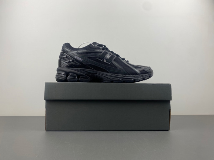 New Balance 1906 M1906RBB