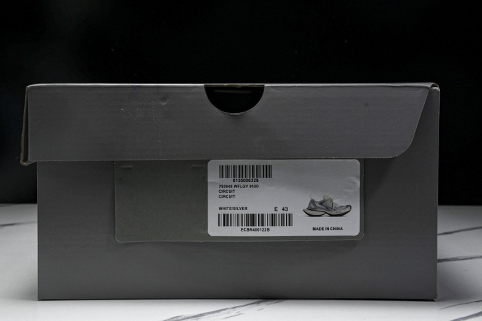 B*AL*ENCIAGA CIRCUIT BC-004