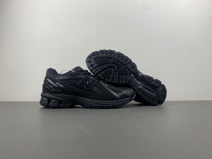 New Balance 1906 M1906RBB