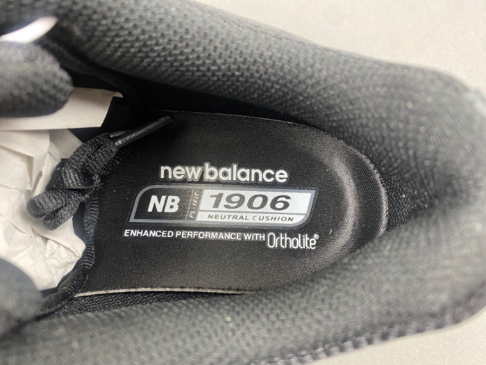 New Balance 1906 M1906RBB