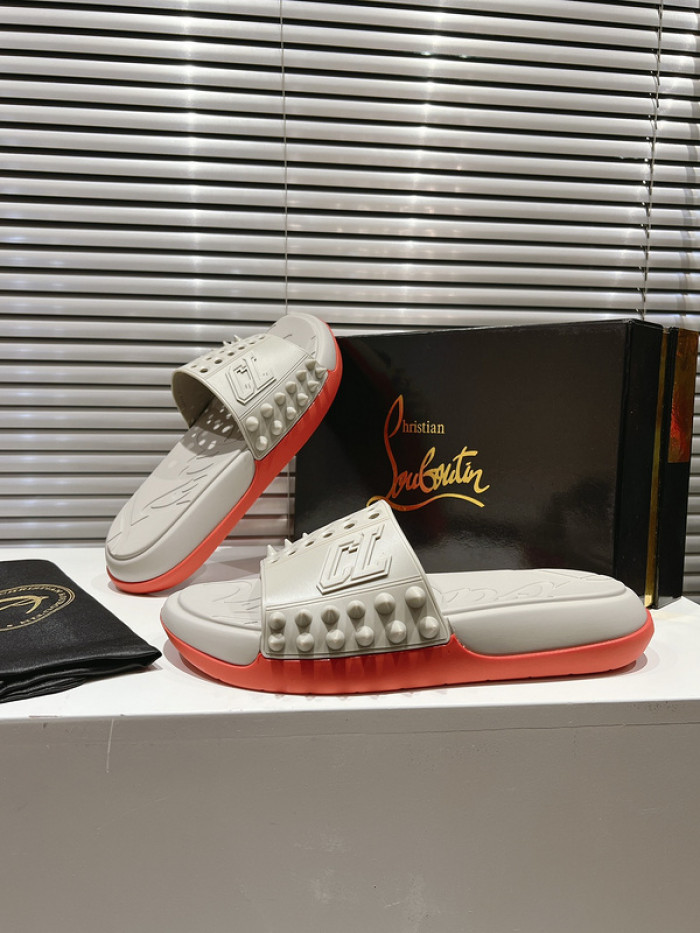 C*HRISTIAN L*BUBOUTIN SANDALS CLSS-002