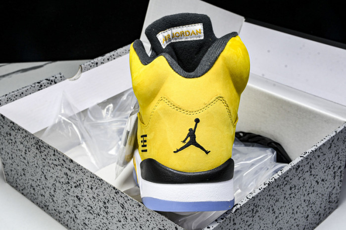 Air Jordan 5 “Tokyo” IO3372-700