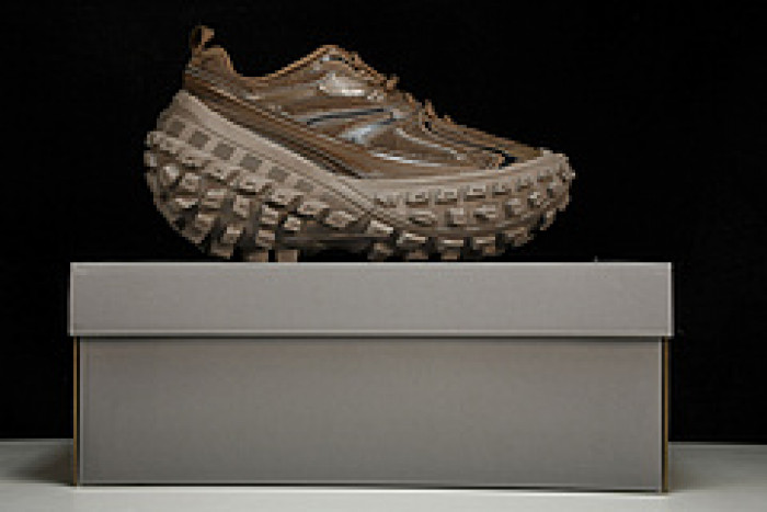 Ba*len*cia*ga track trainer btt-0039