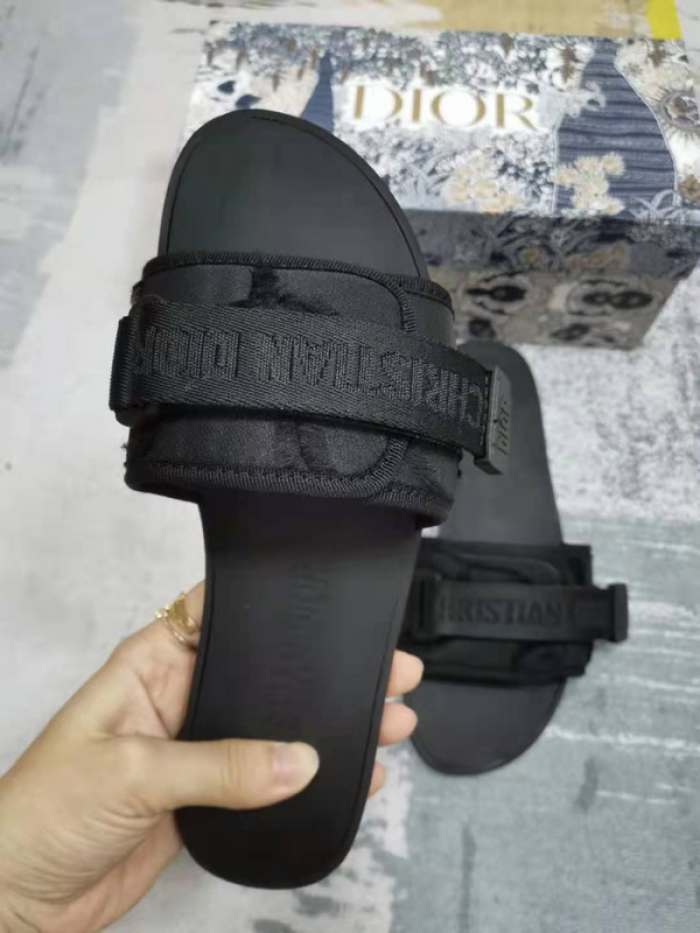 DIOR SLIDES DS-039