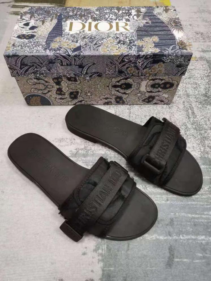 DIOR SLIDES DS-039