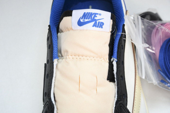 Jordan 1 Low fragment design x Travis Scott DM7866-140