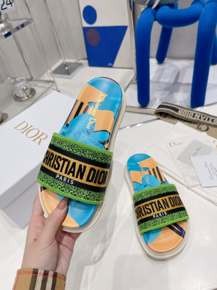 DIOR SLIDES DS-022