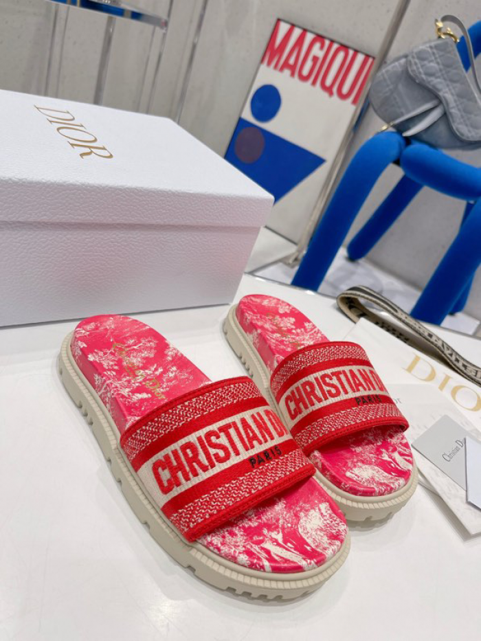 DIOR SLIDES DS-025