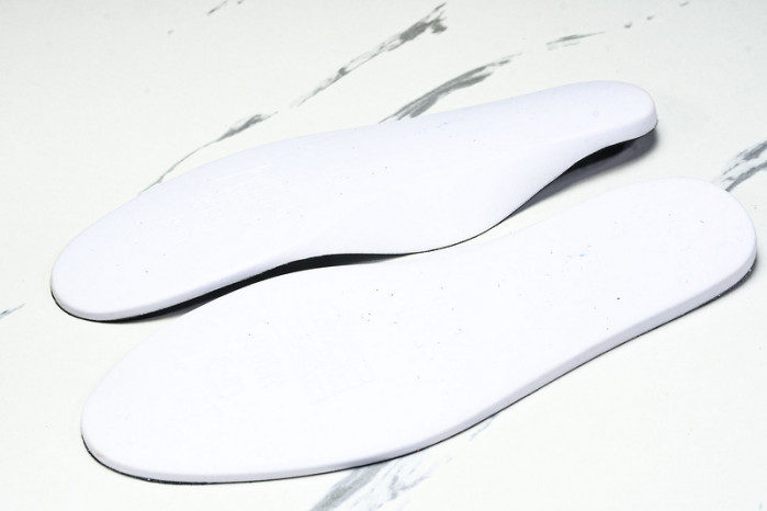 Air Jordan 5 “Raging Bull” DD0587-600