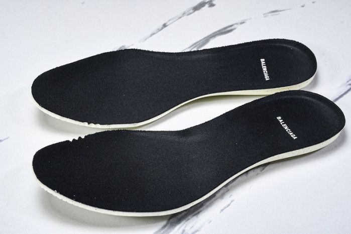 B*al*enciaga Monday Sneaker BMS-003