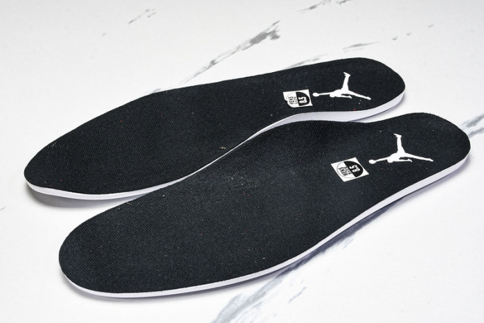 Air Jordan 5 “Raging Bull” DD0587-600