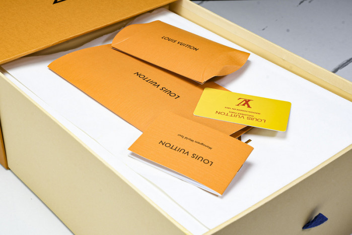 LOU VUIT SNEAKERS LVSS-0377