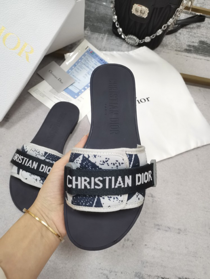 DIOR SLIDES DS-029