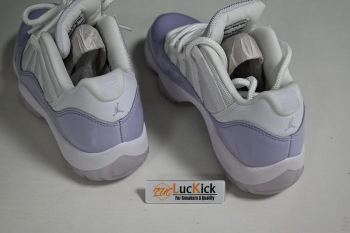 air jordan 11 retro low " pure violet "   ah7860-101
