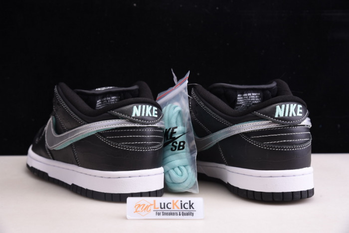 nike sb dunk low Di*m*nd s*pply co black Di*m*nd bv1310-001