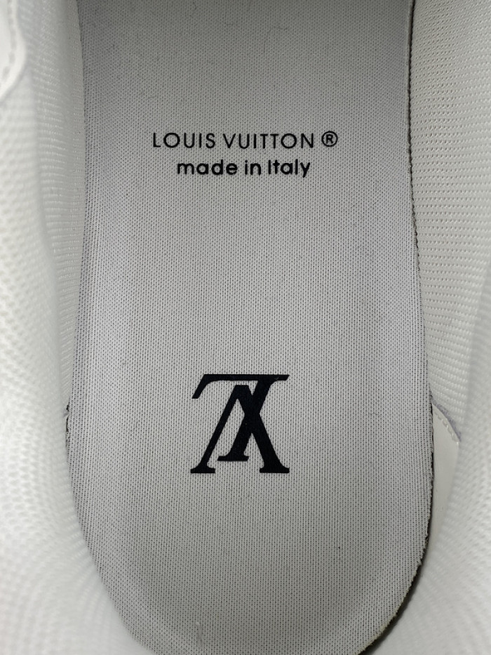 lou vuit sci-fi sneakers  lvss-0135