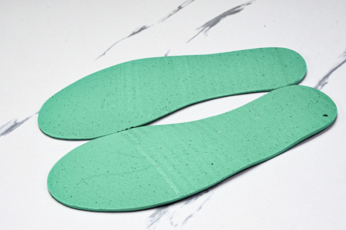 Air Jordan 4 “Remastered” HV5184-010