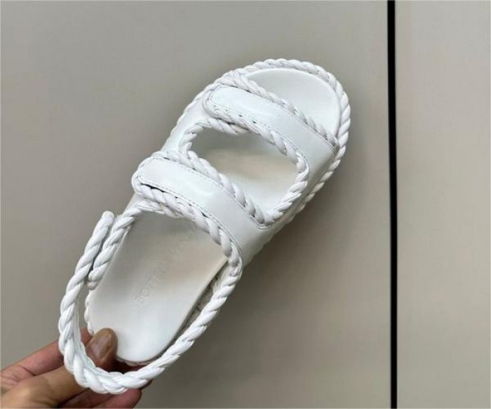 B*OTEGA V*ENETA SLIDE BVSE-003