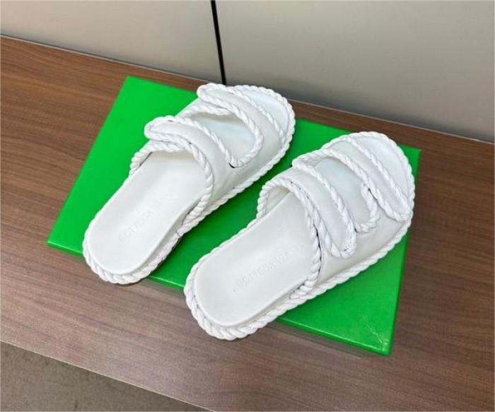 B*OTEGA V*ENETA SLIDE BVSE-002