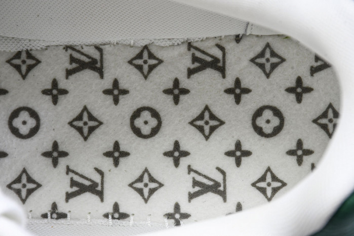 LOU VUIT CLASSIC LVTCC-002