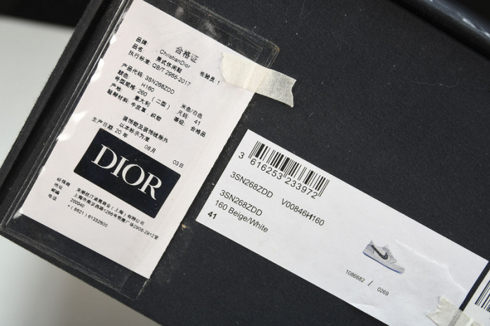 Air Jordan 1 Low CN8606-002