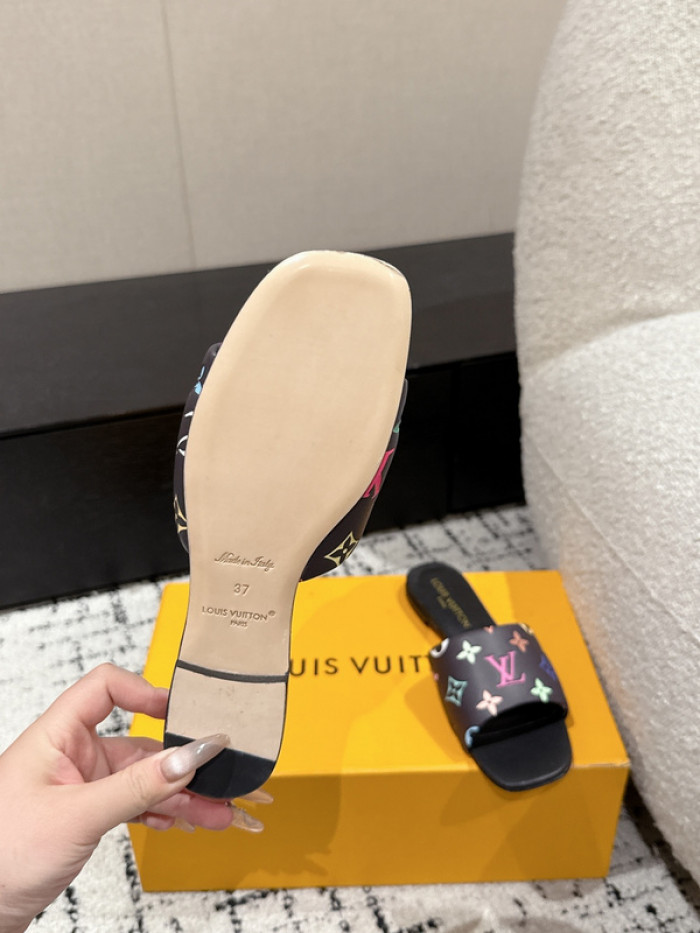 L*VT SANDALS LVLSS-008