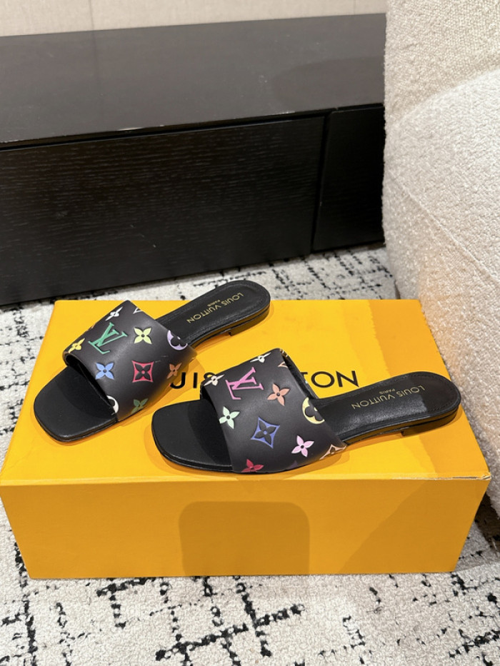 L*VT SANDALS LVLSS-008