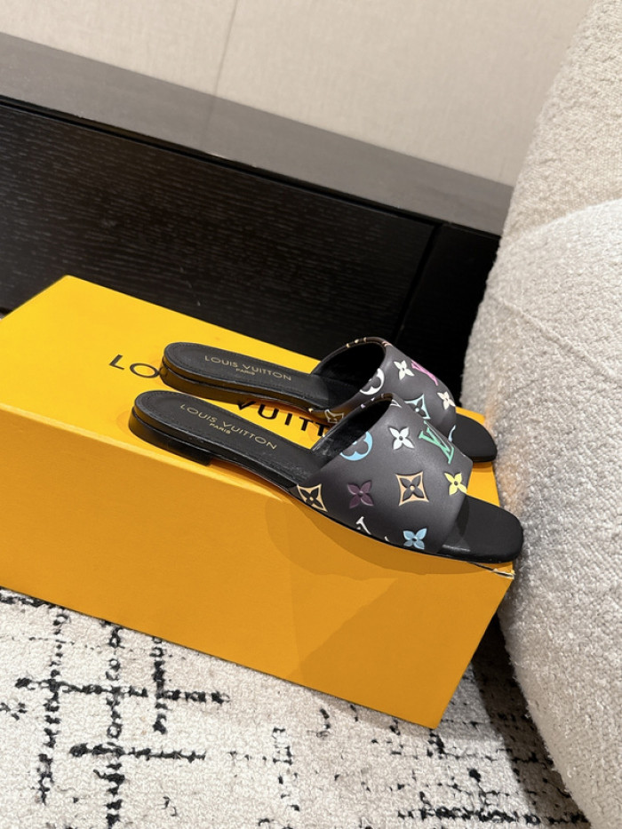 L*VT SANDALS LVLSS-008