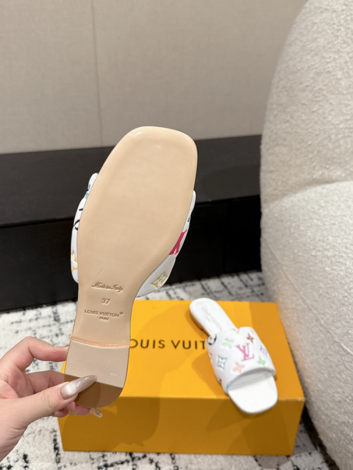 L*VT SANDALS LVLSS-008