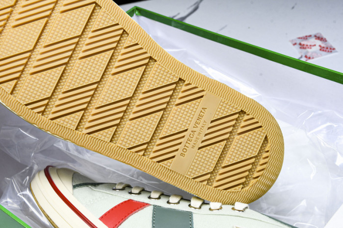 BOTTEGA VENETA SNEAKER BVS-035