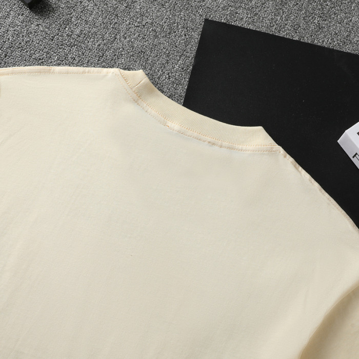 G*UCCI CLOTHES GICS-014