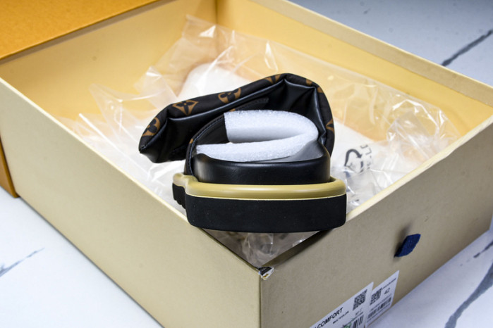 L*VT SANDALS LVLSS-070