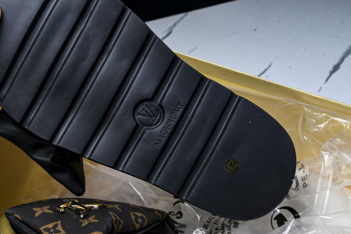 L*VT SANDALS LVLSS-070