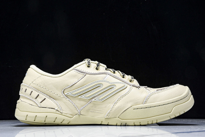 Balenciaga Hamptons Worn-Out WCURS9490