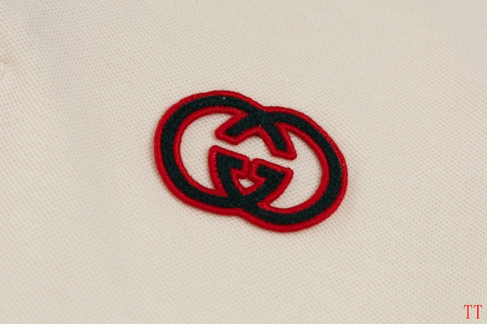 G*UCCI CLOTHES GICS-004