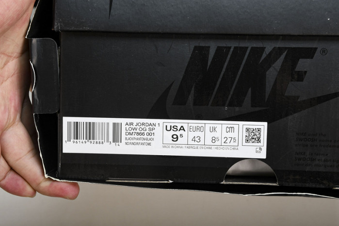 Travis Scott x Air Jordan 1 Low OG “Black/Phantom” DM7866-001