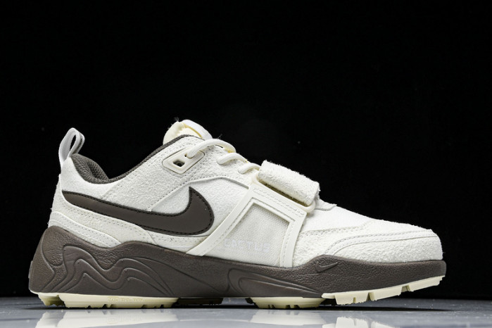 Travis Scott x Nike Zoom HQ3061-101