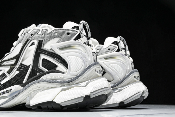 Balenciaga Runner BTT-209