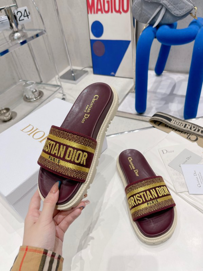 DIOR SLIDES DS-017