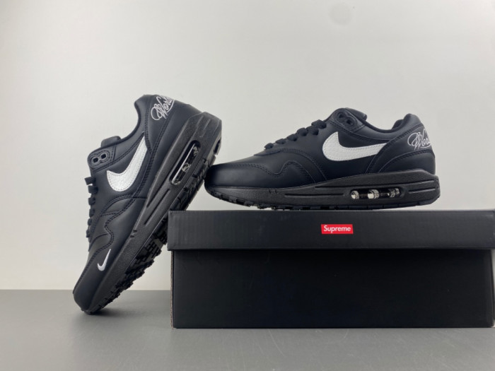 Supreme x Nike Air Max 1 
