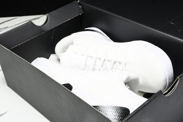 NK Zoom Kobe Protro "HALO" -FZ7334-100