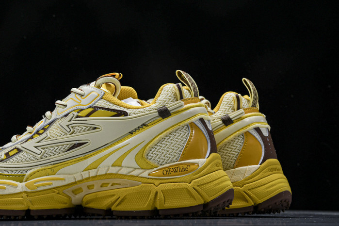 c/o​  sneakers  co-001