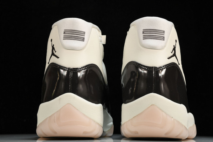 air jordan 11  "neapolitan" ar0715-101