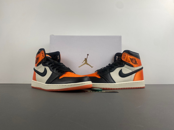 air jordan 1  av3725-010