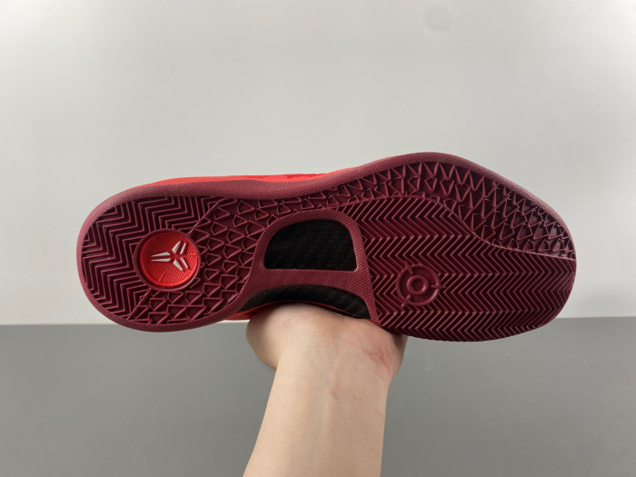 nike kobe 8 pit   555035-602