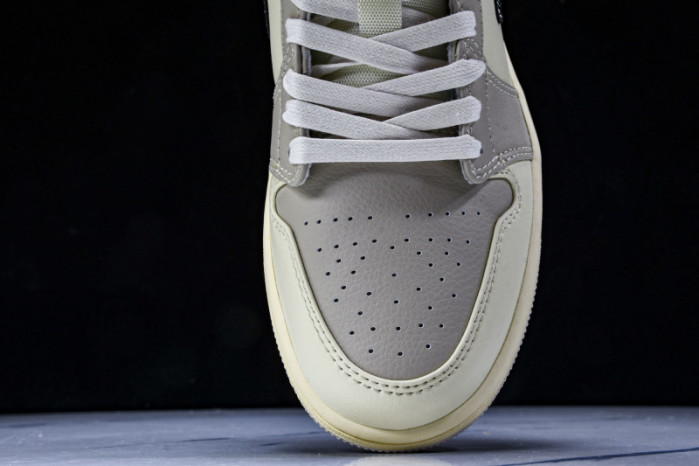 Air Jordan 1 Low HQ3440-101