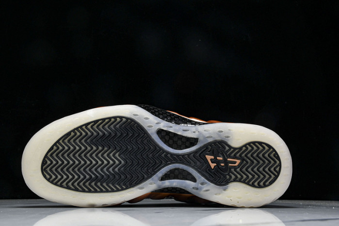 Nike Air Foamposite One “Metallic Copper” FZ9902-001