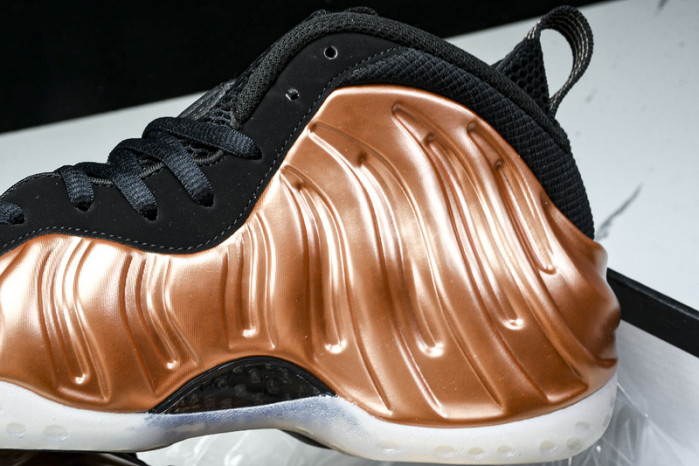 Nike Air Foamposite One “Metallic Copper” FZ9902-001