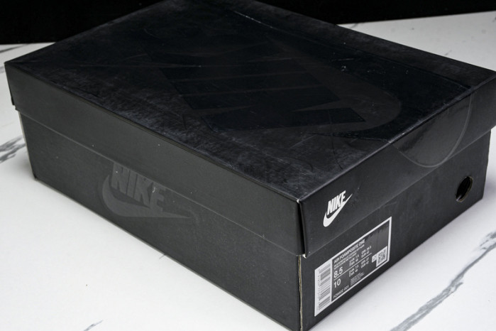 Nike Air Foamposite One “Metallic Copper” FZ9902-001