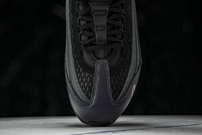 Corteiz x Air Max 95 SP ”Pink Beam” FB2709-001